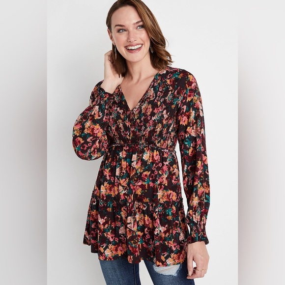 Maurices Floral Smocked Tunic Blouse SZ 0X - Picture 1 of 5